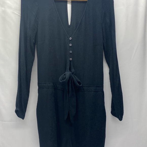 Abercrombie & Fitch Black Gauze Jumpsuit (shorts) Med. Tall Pockets CASUAL - Picture 1 of 13
